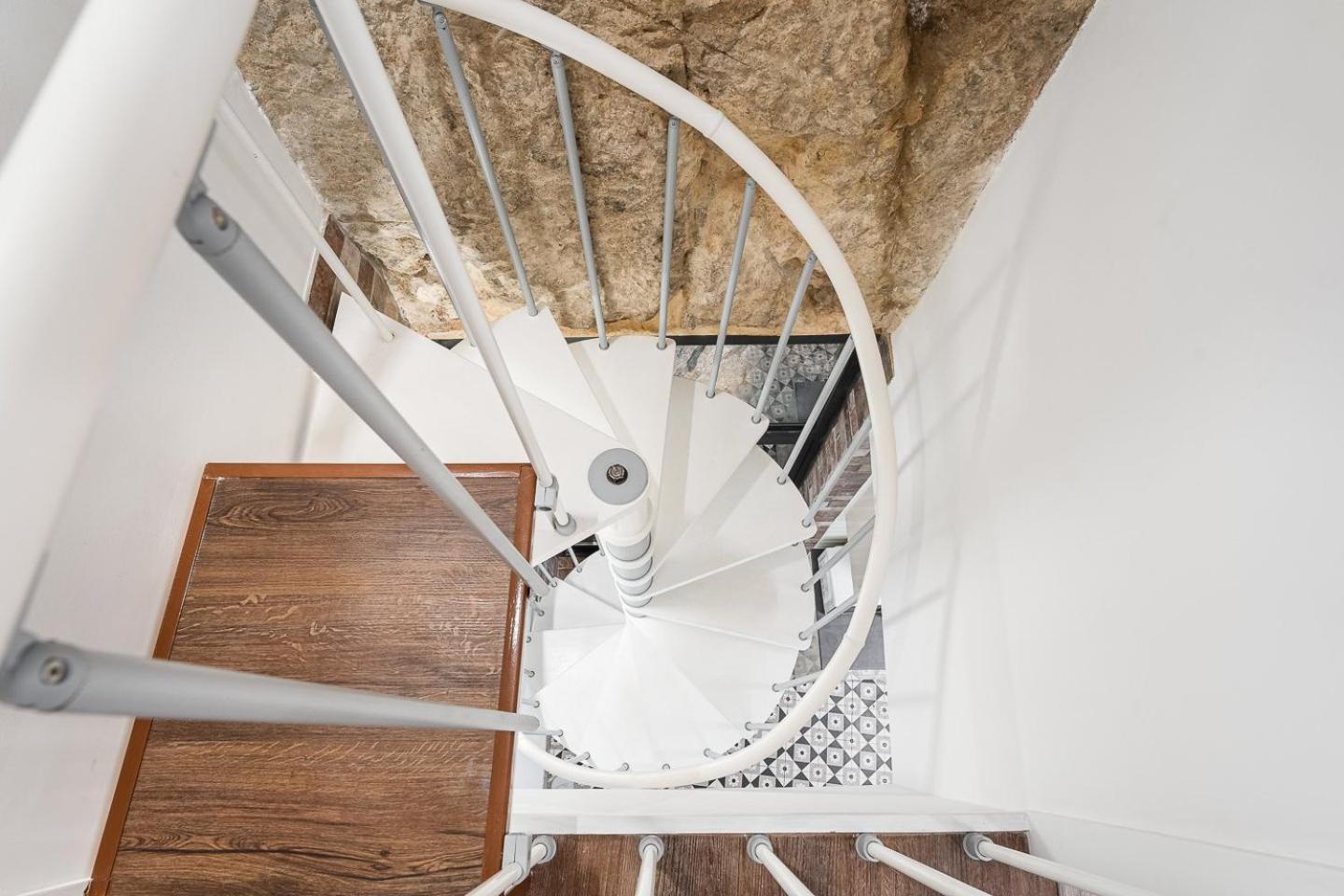 Guestready - Serene Hideout In Downtown بورتو المظهر الخارجي الصورة